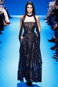 Kendall Jenner Fall 2016 Runway -2016.3.24-