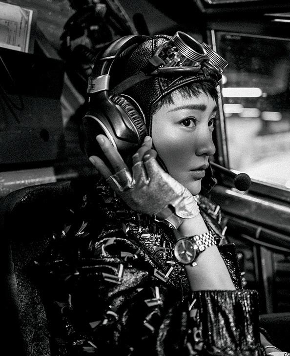 Zhou Xun ELLE Men China April 2016-1