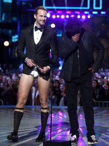 Alexander Skarsgard -2016.4.11-