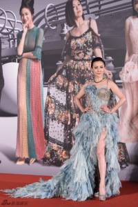 劉嘉玲 in Atelier Versace Fall 2015 Couture -2016.4.3-