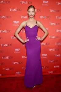 Karlie Kloss in Victoria Beckham -2016.4.27-