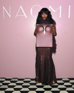 Naomi Campbell in Marc Jacobs -2016.4.9-
