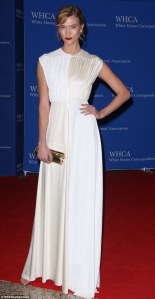 Karlie Kloss in Derek Lam Fall 2016 -2016.5.1-