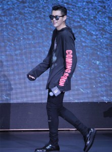 吳亦凡 in Vetements Spring 2016 -2016.5.30-