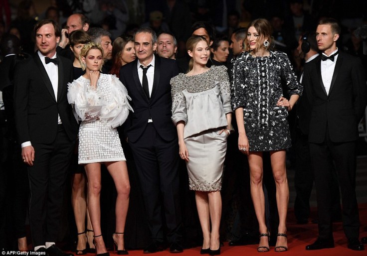 Nora von Waldstätten in Chanel Fall 2015 Couture & Sigrid Bouaziz in Chanel Resort 2016