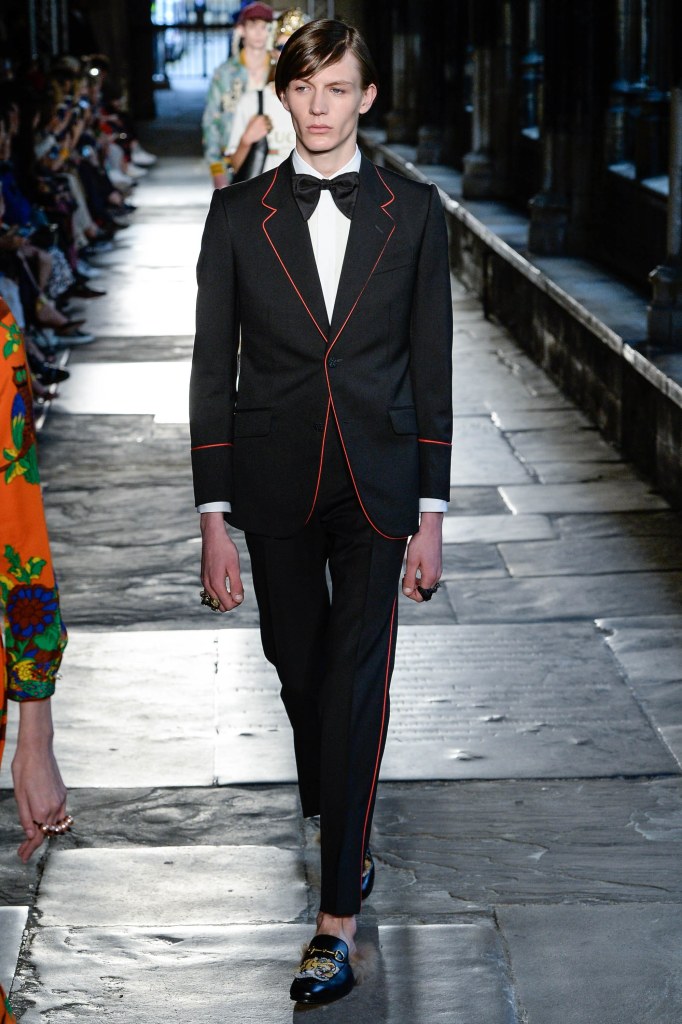 Gucci Resort 2017 Look 48