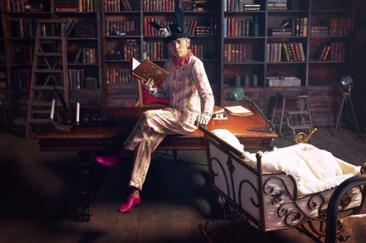 Jay Chou in Gucci Spring 2016 Menswear-1