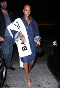 Rihanna in Matthew Dolan Spring 2015 -2016.6.12-