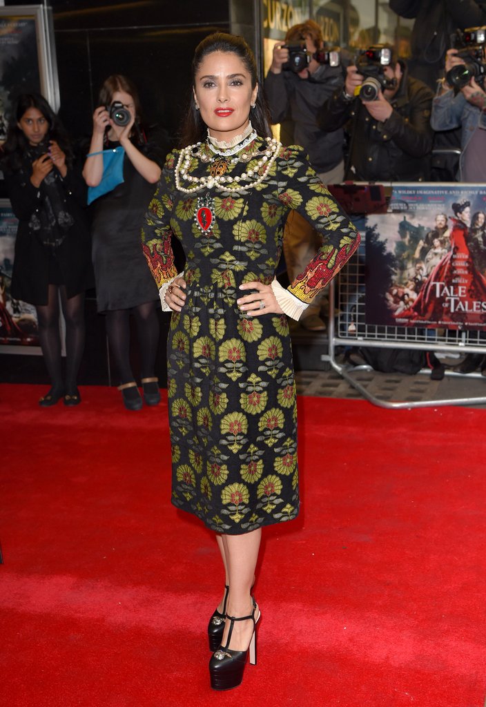 Salma Hayek in Gucci Fall 2016-1