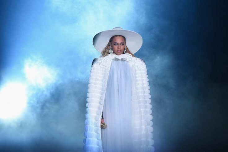 Beyonce in Ralph & Russo Fall 2016 Couture