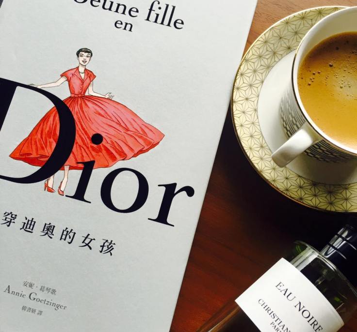 Jeune Fille en Dior