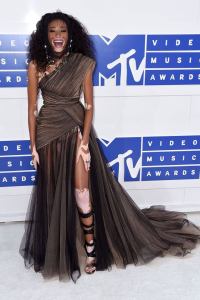 Winnie Harlow in Nicolas Jebran Fall 2016 Couture -2016.8.29-