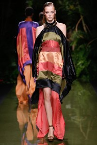 Balmain Spring 2017 Womenswear -2016.9.29-