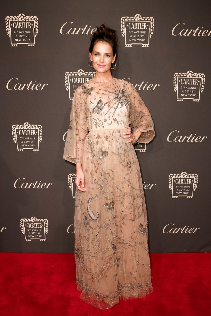 katie-holmes-in-valentino-pre-fall-2016