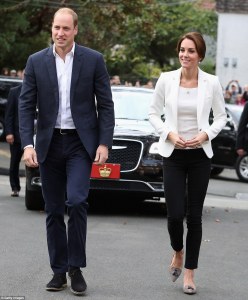 Kate Middleton in H&M and ZARA -2016.10.2-