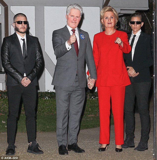 katy-perry-as-hilary-clinton-1