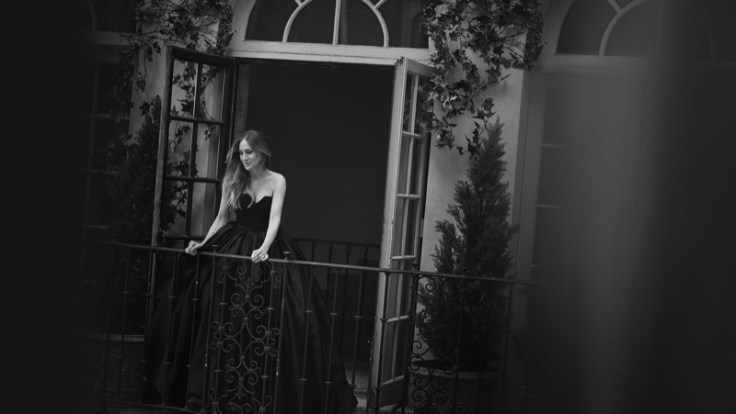 sarah-jessica-parker-kat-florence-jewelry-campaign-2