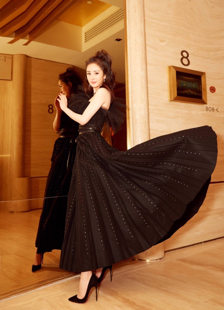 yang-mi-in-valentino-fall-2016