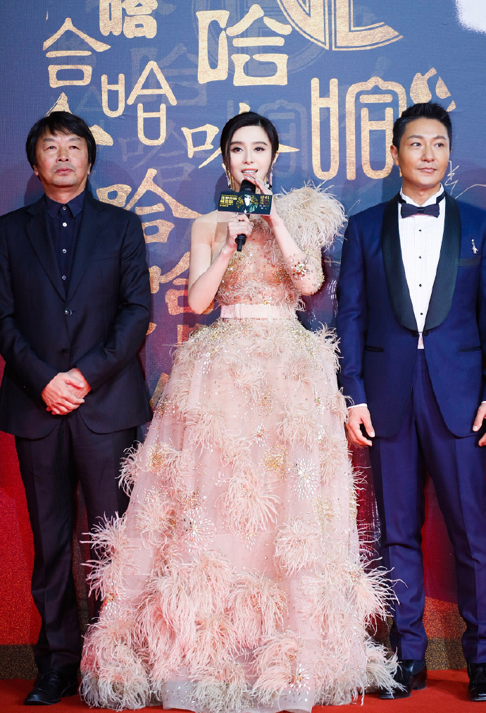 fan-bingbing-in-elie-saab-fall-2016-couture-2