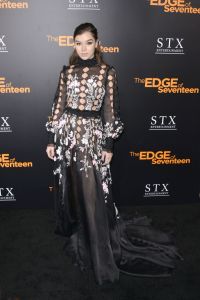 The Edge Of Seventeen LA Premiere— Hailee Steinfeld -2016.11.10-