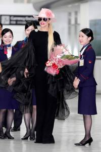 Lady Gaga in Stephane Rolland Spring 2016 Couture -2016.11.2-