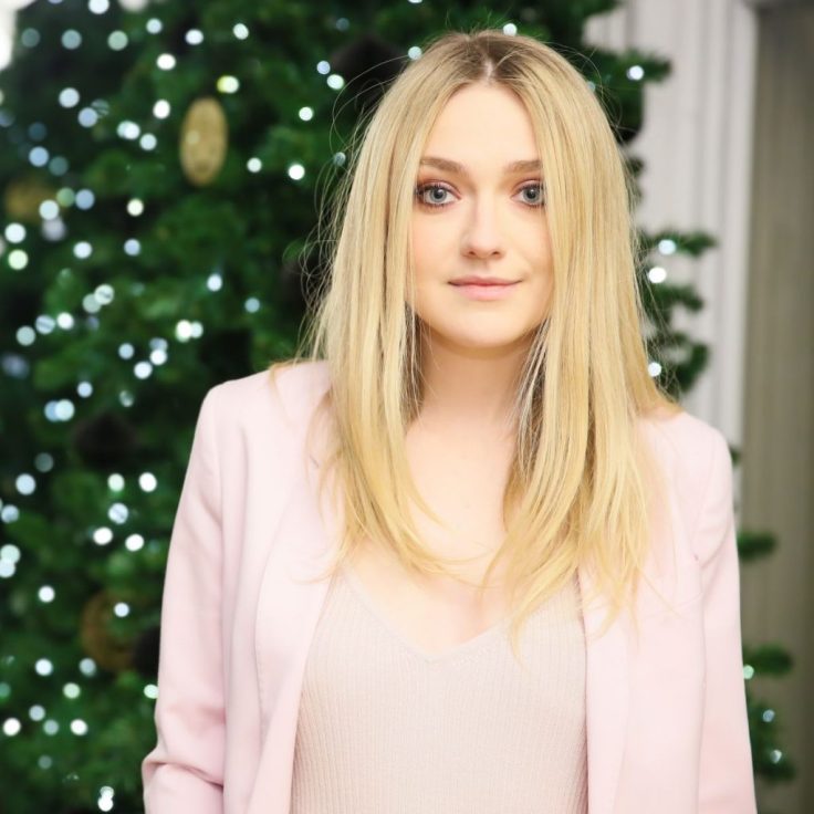 dakota-fanning-in-gabriela-hearst-spring-2017-2