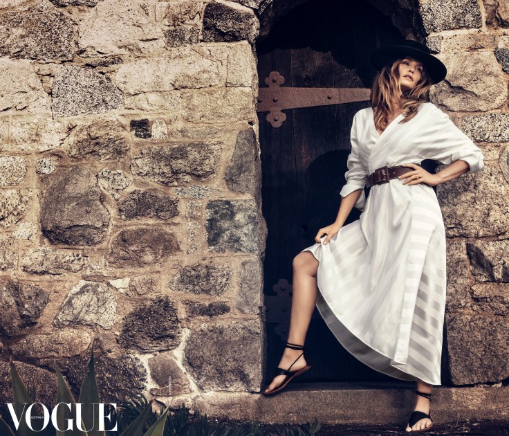 cindy-crawford-vogue-australia-march-2017-2