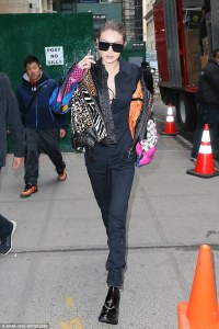 Gigi Hadid in Marc Jacobs Resort 2017 -2017.2.16-